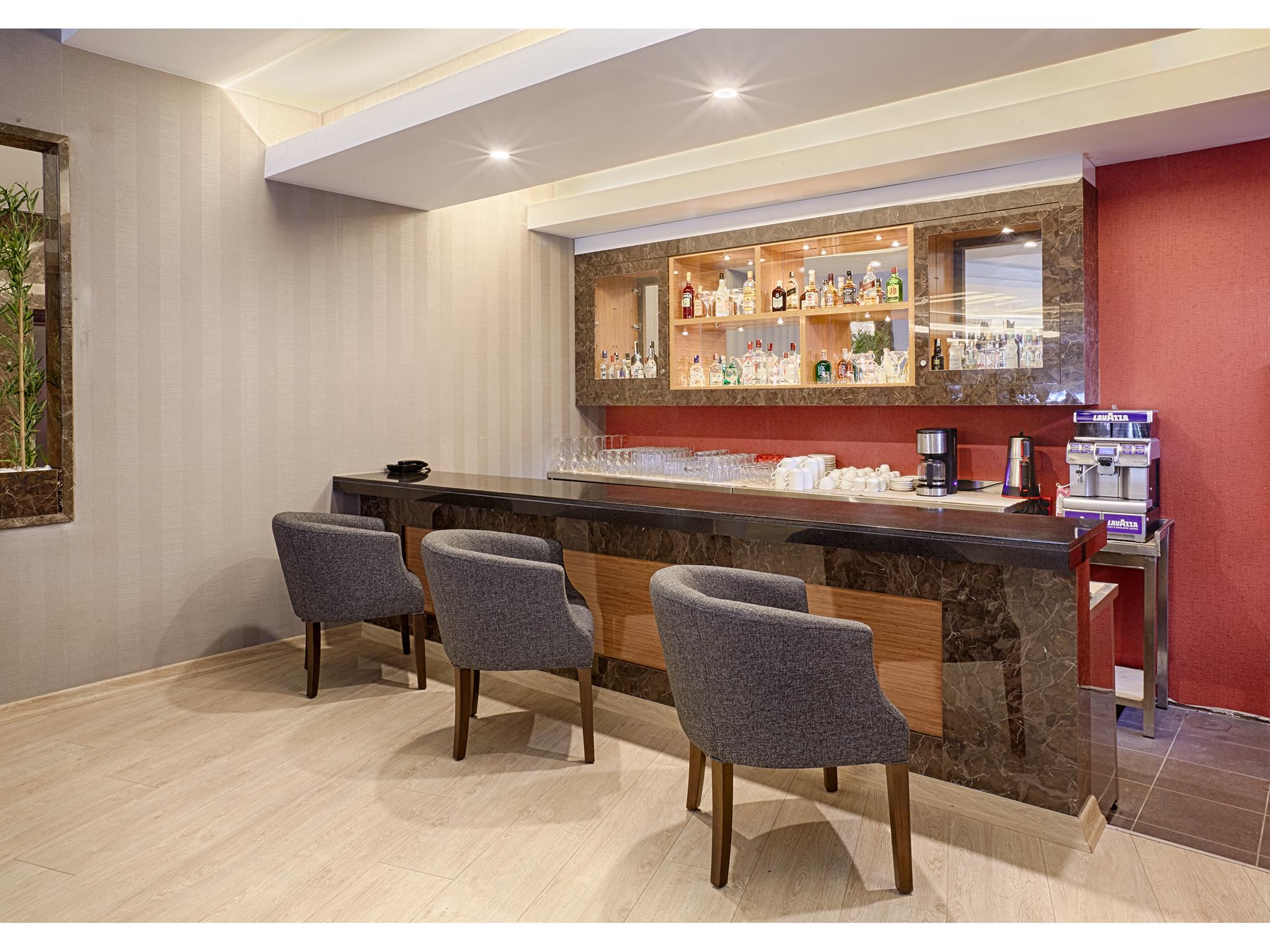 Kordon Hotel Cankaya İzmir Exterior photo